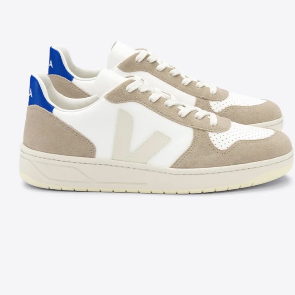Extra white w/Sahara VEJAs